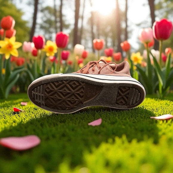 Converse Chuck Taylor Madison OX Pink All Star Sneakers - Picture 10 of 10